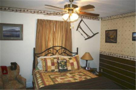 The Young House Bed And Breakfast Millinocket Camera foto